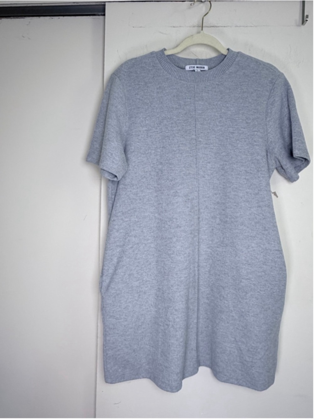 Steve Madden Heather Grey Short Sleeve Knit Sweater Dress with Pockets Size L